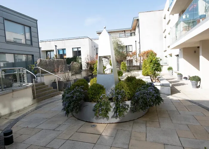 Bray Central Apartment